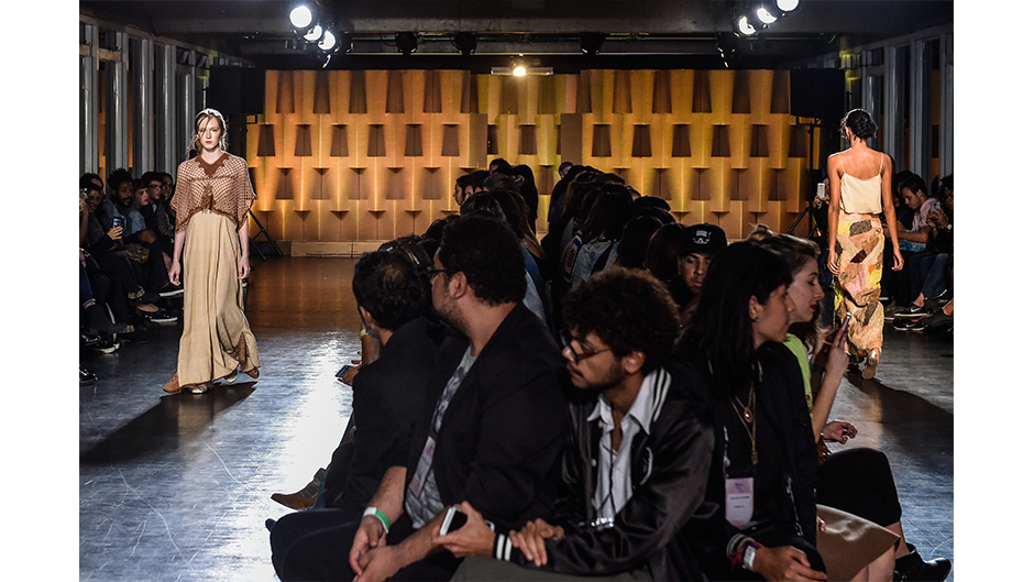 DESFILE BRASIL ECO FASHION WEEK - 2017