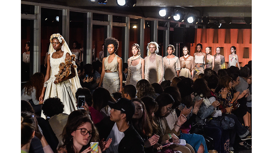 DESFILE BRASIL ECO FASHION WEEK - 2017