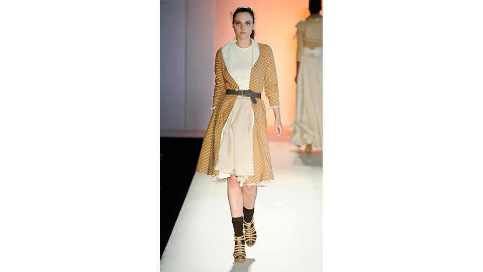 FASHION RIO, INVERNO 2011 RTW - NATURAL COTTON COLOR