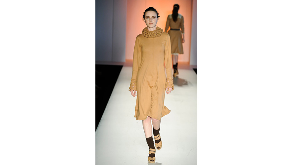 FASHION RIO, INVERNO 2011 RTW - NATURAL COTTON COLOR