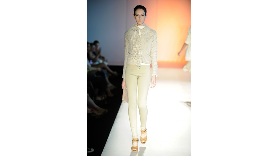 FASHION RIO, INVERNO 2011 RTW - NATURAL COTTON COLOR
