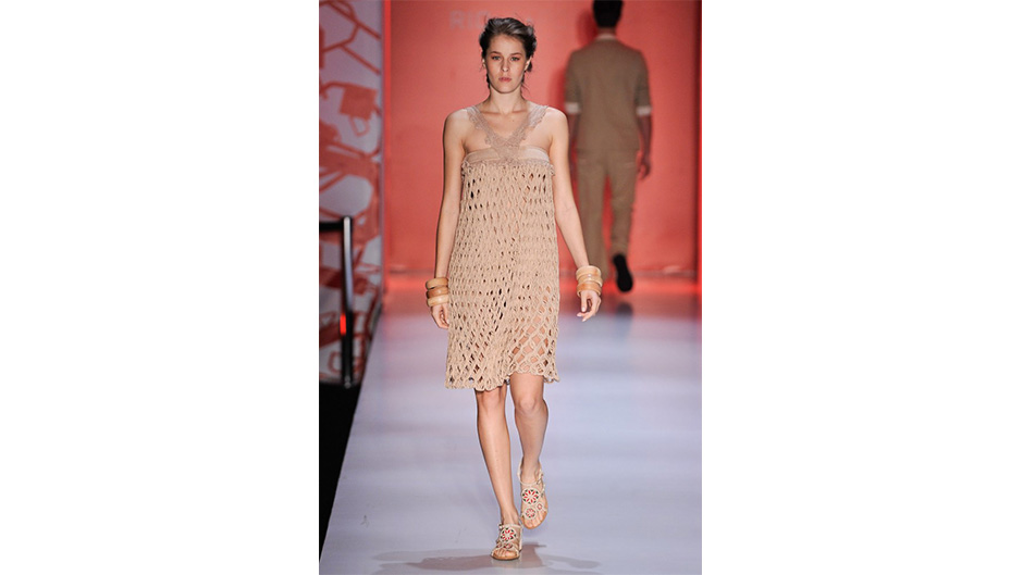 FASHION RIO, VERÃO 2012 RTW - NATURAL COTTON COLOR